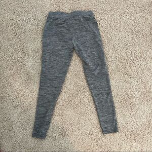 Women's Puma Heathered Grey Leggings Size Medium with Holographic Puma Logo